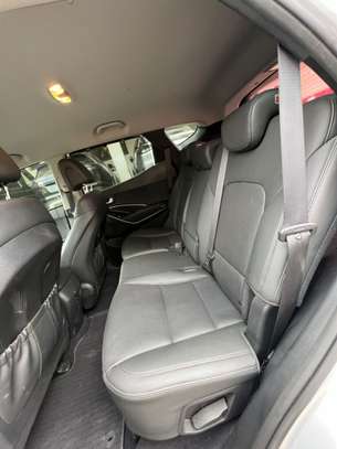 Hyundai santafé 🔘 Année :  2016 image 7