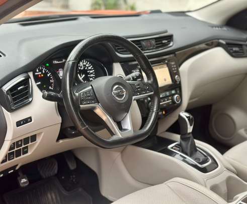 Nissan Qashqai 2017 image 4