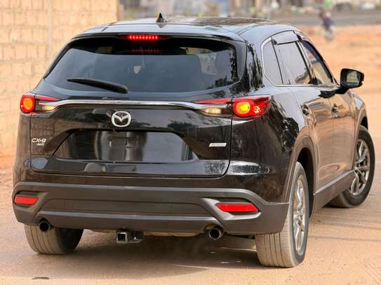Mazda cx9 image 6