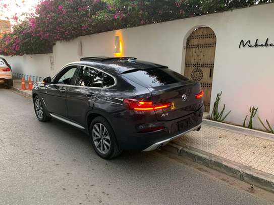 BMW  X4    2019 image 2