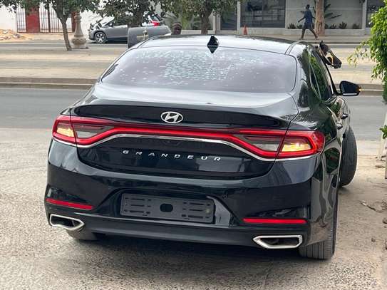 Hyundai grandeur image 5