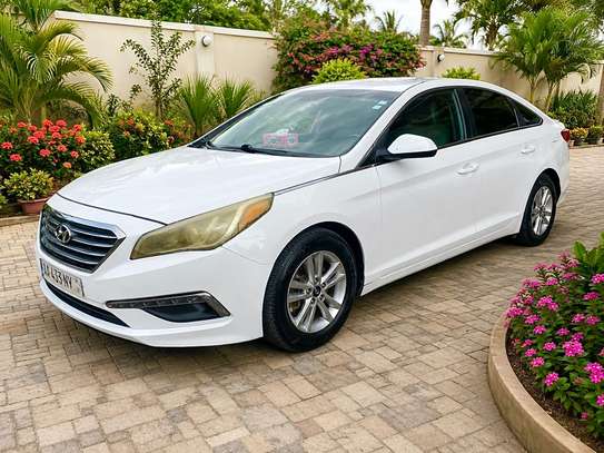 Hyundai  Sonata 2015 image 3