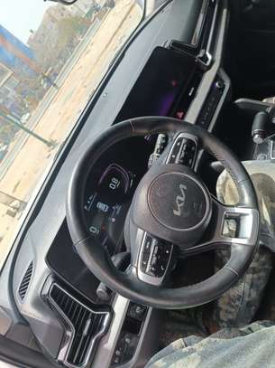 Kia sportage 2023 image 3