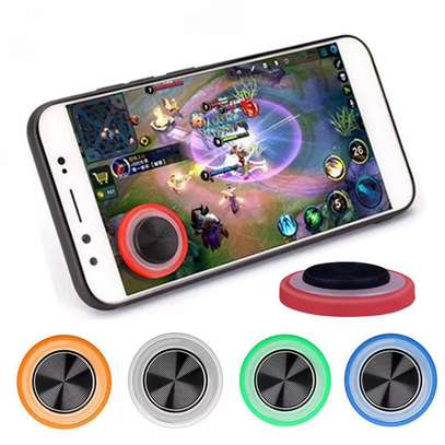 n mini joystick à ventouse pour téléphone image 2