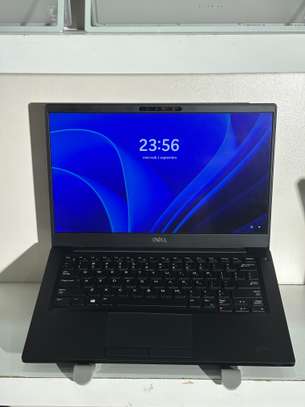 Dell 7390 image 3