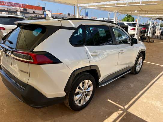 Toyota Rav 4 2023 Limited image 7