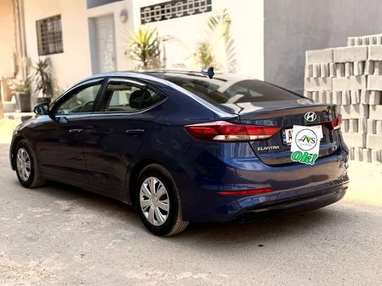 Location Hyundai Elantra image 3