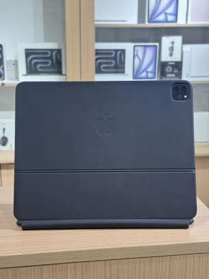 IPad Pro 2024 12Pouces 4e Génération 256GB image 2