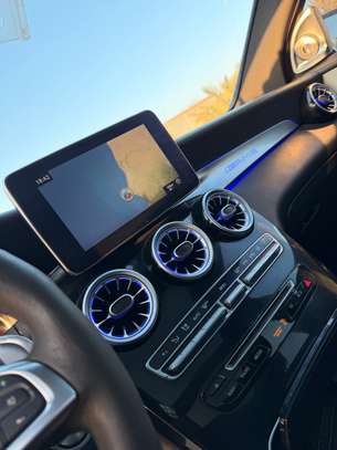 Mercedes Glc 300 image 10