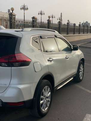 NISSAN ROGUE 2018 image 5