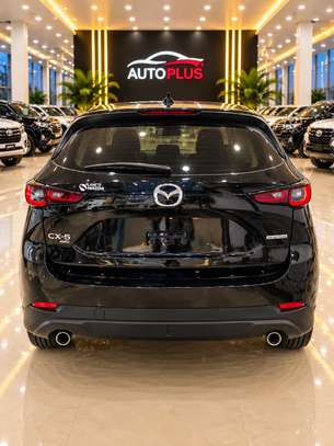 Mazda cx5 2022 image 6