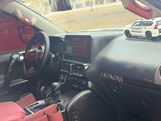 Prado diesel image 12
