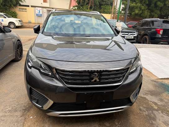 Peugeot 5008 année 2019 image 2