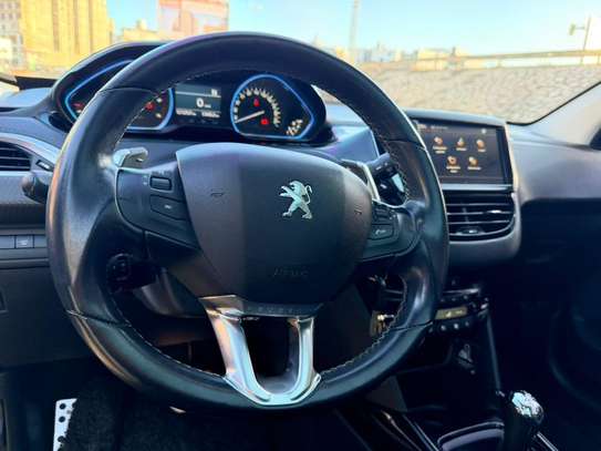 Peugeot 2008 année 2018 diesel automatique image 10