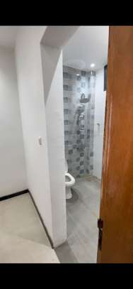 Appartement à vendre à la Cité Mackiyou Faye image 11