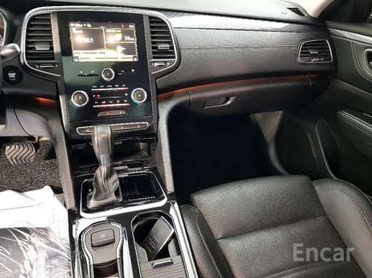 Renault SM6 essence full options image 14
