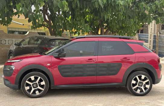 Citroën C4 Cactus 2016 manuel diesel venant déjà dedouané image 8