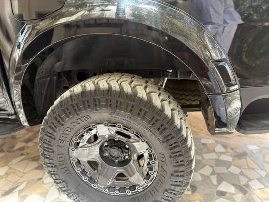 Ford Raptor 2025 Noir pick-up tout-Terrain image 9