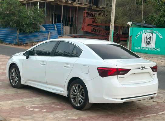 Toyota Avensis 2016 image 3