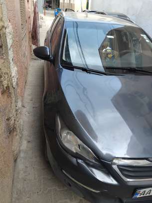 Voiture 308 image 6