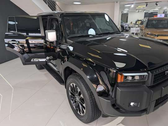 Toyota Prado 2025 image 3