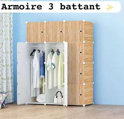 Armoire 3 battants blanche avec range chaussures intégré image 3