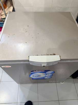 Congelateur 160L à vendre image 2