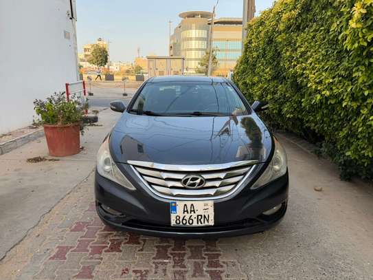 Hyundai image 2