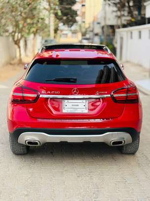 Mercedes GLA 250 2019 image 8