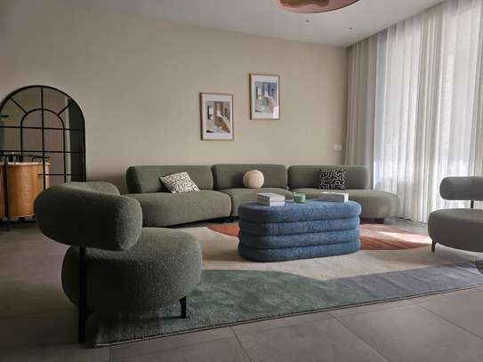 Appartement meublé corniche plateau image 1