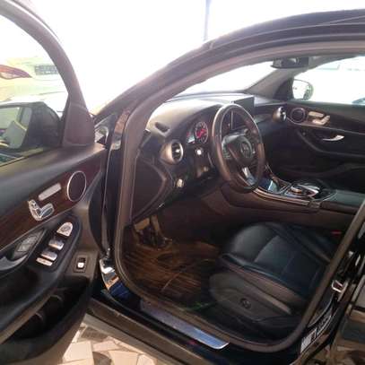 MERCEDES GLC 300 2018 image 2