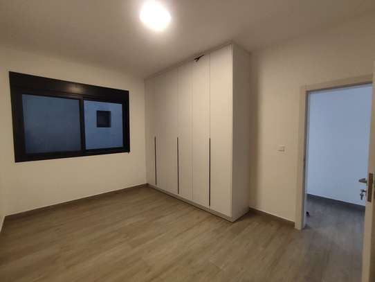 Appartement F4 à louer au Point E image 8