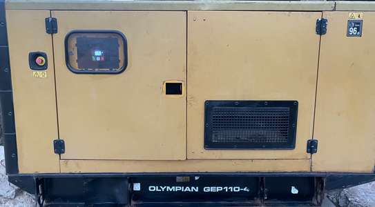 Groupe électrogène 110 kva catherpilar moteur Perkins image 1