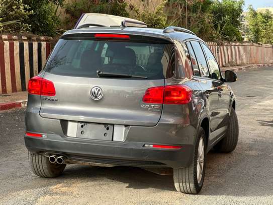 Volkswagen Tiguan 2015 image 2