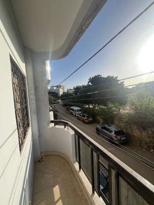Appartement F5 à louer à sicap foire image 5