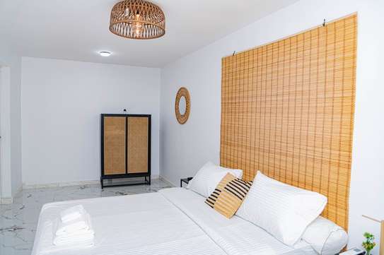 Belle villa meublée F3 à louer image 9