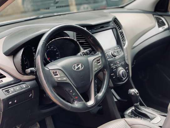 Hyundai santafe image 5
