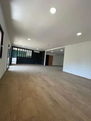 F4 neuf à louer au point e 204 m² image 13