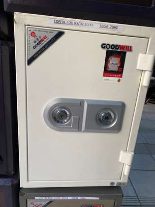 Coffre fort anti incendie avec clé et code numérique image 6