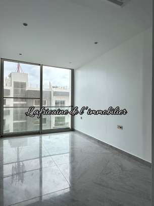 Appartement haut standing avec vue mer à louer  aux Almadies image 14