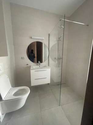 F6 à louer sur la corniche ouakam 385 m² neuf image 7