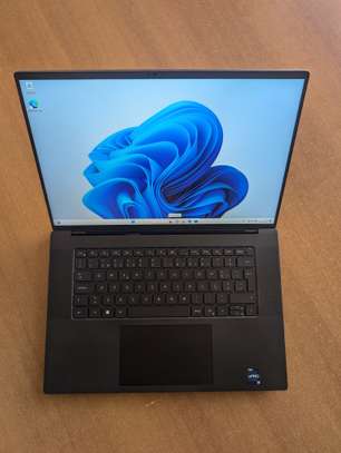 Dell precision 5680 image 1