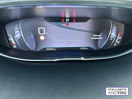 Peugeot 5008 image 8