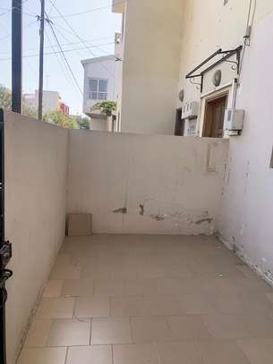 STUDIO A LOUER DIEUPEUL À COTÉ DE MARMITON image 13