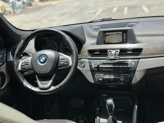 BMW X1  2016 image 12