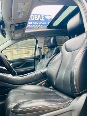 Hyundai santafe 2021 image 10