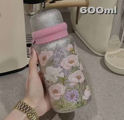 Générique bouteille inox 650ml fleurs étanche image 2