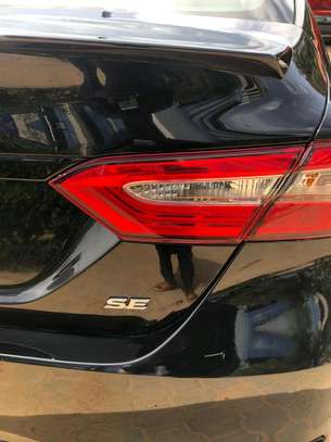 Toyota camry 2019 image 11