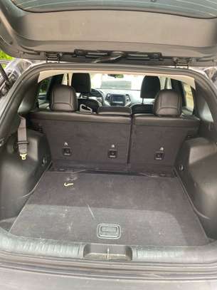 Jeep cherokee latitude image 9