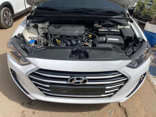 Hyundai avante 2018 image 15